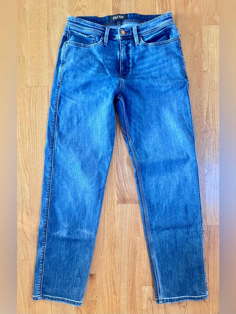 DUER Men's Straight Leg Jeans, near new